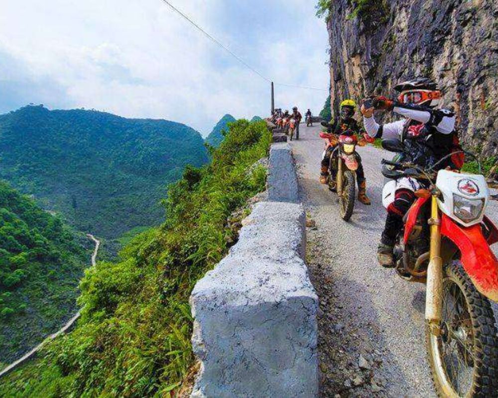 Vietnam Motorbike Tours - From Saigon to Dalat 6D5N